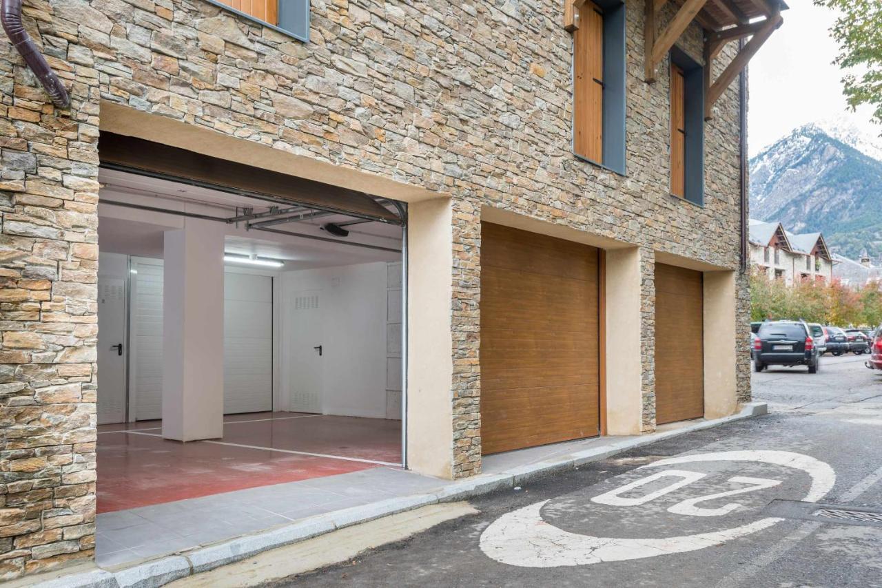 Montelia Atico El Ciervo De Panticosa Apartment Luaran gambar